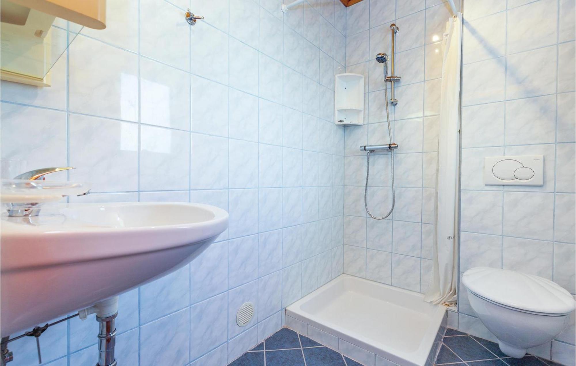 Nice Apartment In Crikvenica With Kitchen Экстерьер фото