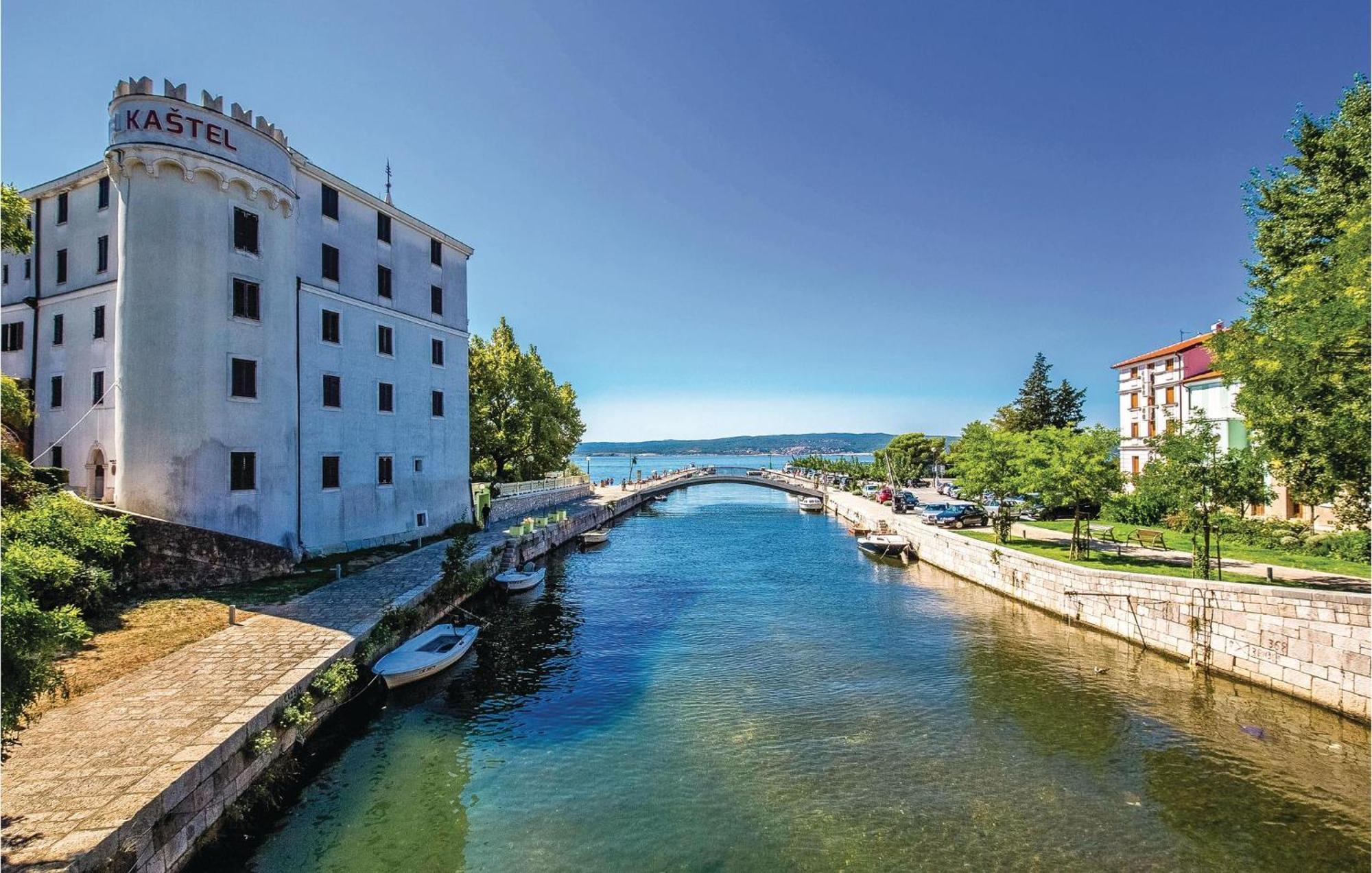 Nice Apartment In Crikvenica With Kitchen Экстерьер фото