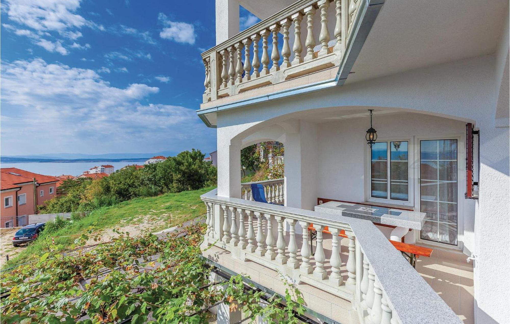 Nice Apartment In Crikvenica With Kitchen Экстерьер фото